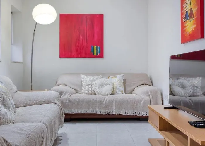 1-bed Near Spinola Bay St. Julian's