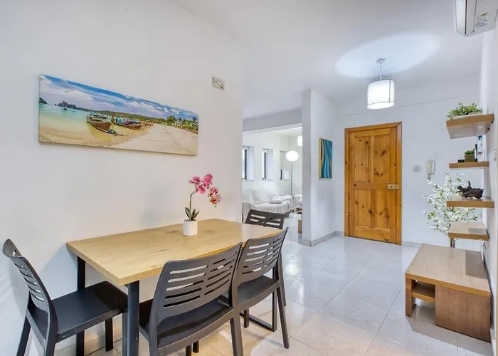 アパート 1-bed Near Spinola Bay